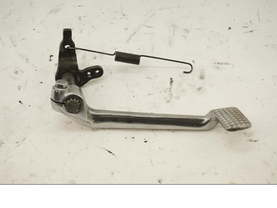 Framsidan på Bromspedal från en Suzuki GSX 1100 EF -1985 motorcykel.