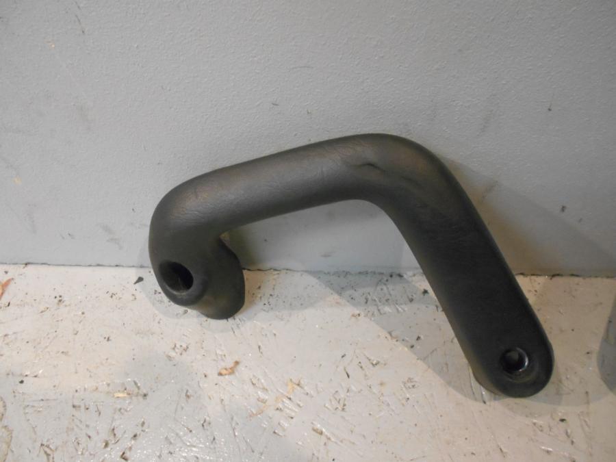 Höger sida på Passagerarhandtag från en Honda GL 1800 -2001 motorcykel.