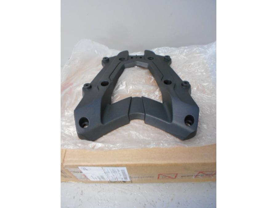 Framsidan på Topboxfäste från en Ducati Hypermotard -2014 motorcykel.