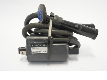 Framsidan på Tändspole från en Suzuki GSX-R 750 -1992 motorcykel.