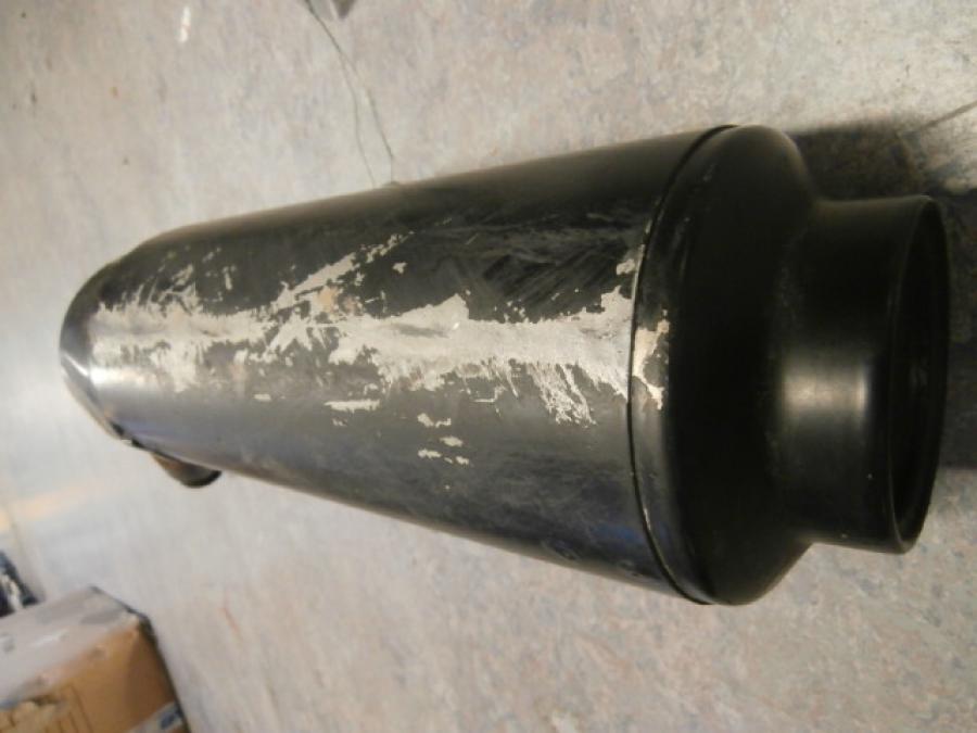 Baksidan på Ljuddämpare från en Honda CBR 1000 F -1993 motorcykel.