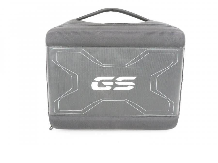 Framsidan på Sidoväska från en BMW R 1200 GS -2013 motorcykel.