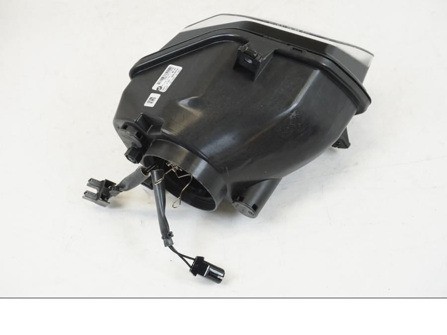 Extrabild1 på Strålkastare från en BMW S 1000 R -2013 motorcykel.