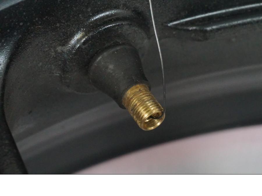 Extrabild6 på Fälg från en Yamaha MT-07 -2019 motorcykel.