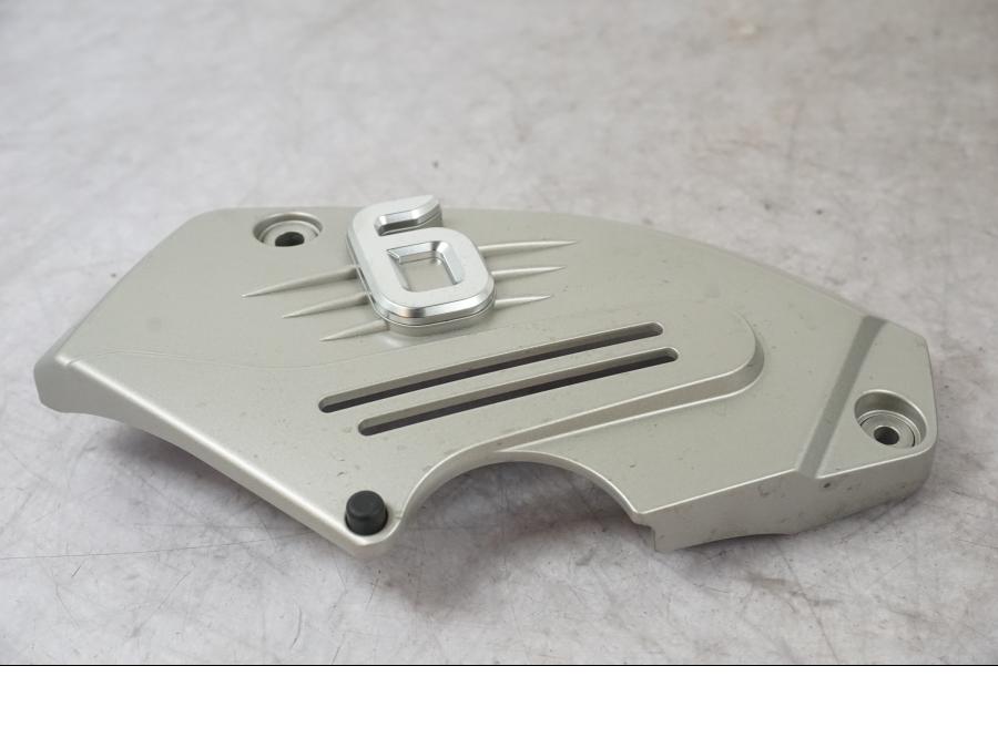 Baksidan på Motorkåpa från en BMW K 1600 GTL -2015 motorcykel.