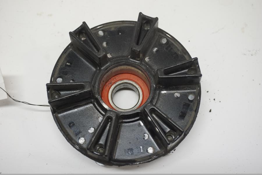 Baksidan på Drevfäste från en Yamaha FZ1-SA -2007 motorcykel.