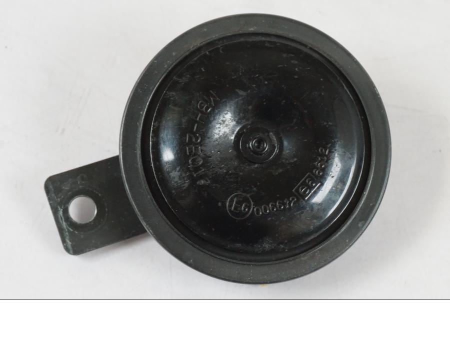 Baksidan på Signalhorn / Tuta från en Honda CBR 1000 RR -2007 motorcykel.