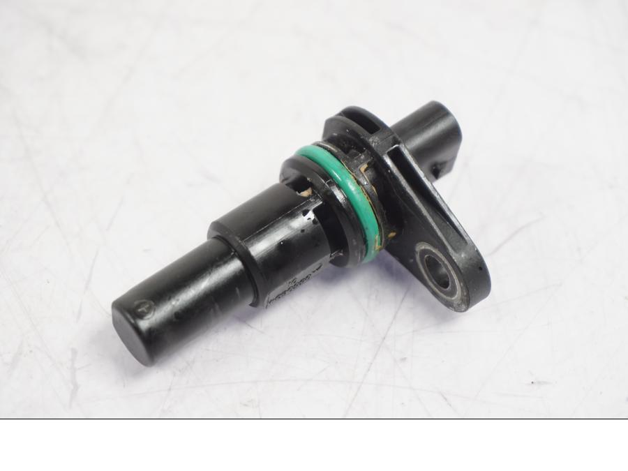 Framsidan på Kamaxelsensor från en BMW R NineT -2017 motorcykel.