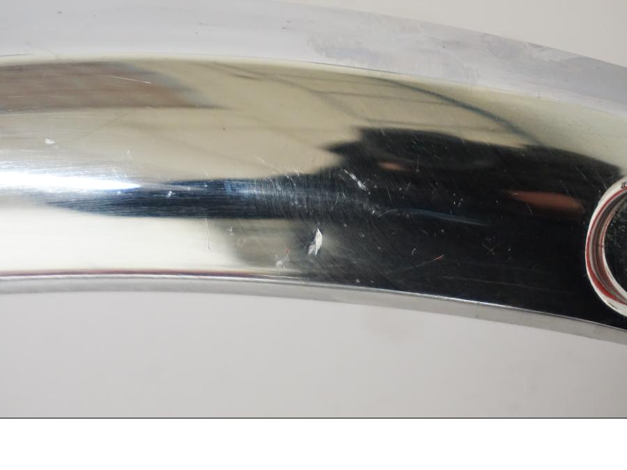 Vänster sida på Bakskärmstag från en Kawasaki VN 2000 -2008 motorcykel.