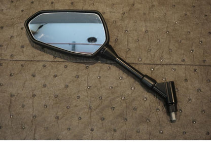 Framsidan på Backspegel från en Yamaha V-Max 1700 -2010 motorcykel.