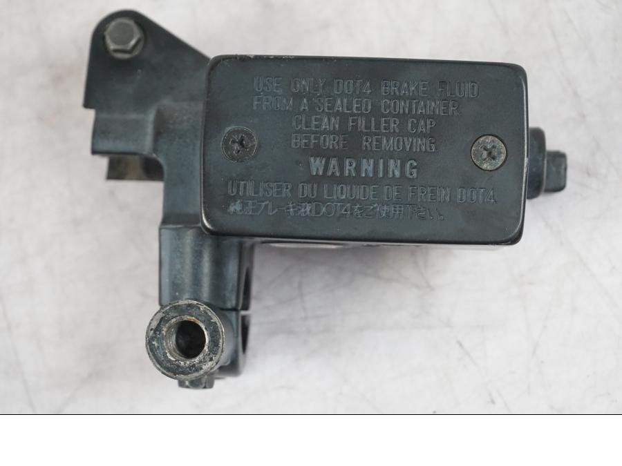 Extrabild6 på Kopplingshuvudcylinder från en Suzuki GSF 1250 -2010 motorcykel.