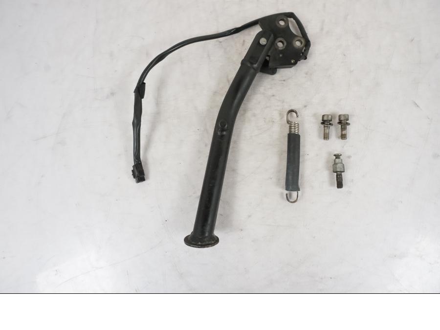 Framsidan på Sidostöd från en KTM 690 Duke -2014 motorcykel.