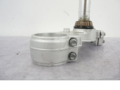 Vänster sida på Gaffelkrona från en KTM 640 SM -2005 motorcykel.