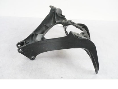 Höger sida på Toppkåpstag från en Suzuki GSX-R 1000 -2008 motorcykel.