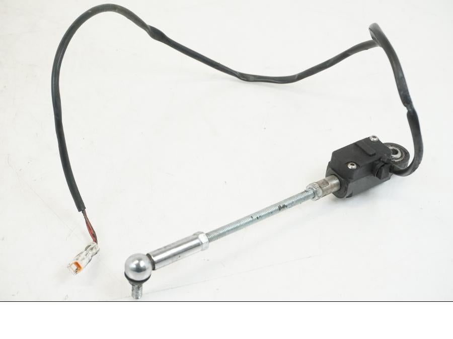 Framsidan på Quickshift från en Aprilia Tuono V4R -2011 motorcykel.