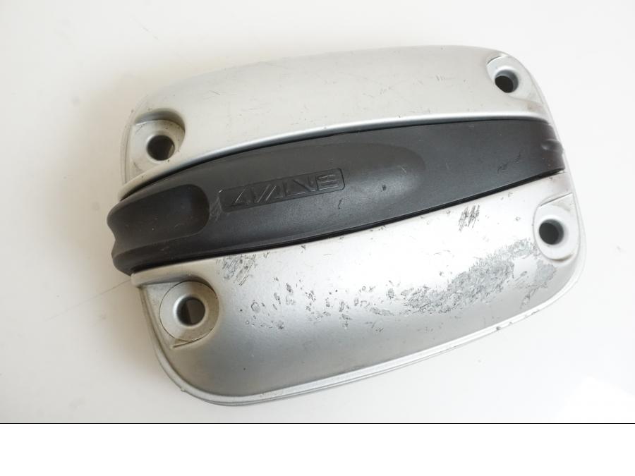 Framsidan på Ventilkåpa från en BMW R 1150 RT -2001 motorcykel.