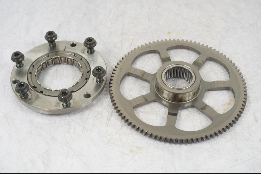 Extrabild1 på Startkopplingsdrev från en BMW F 750 GS -2020 motorcykel.