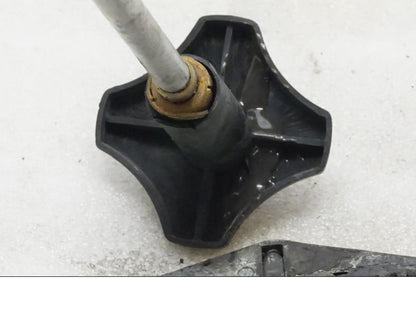 Höger sida på Styrdämpare från en BMW R 90 -1975 motorcykel.