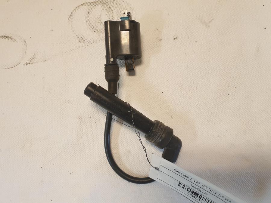 Framsidan på Tändspole från en Kawasaki Z 125 -2019 motorcykel.