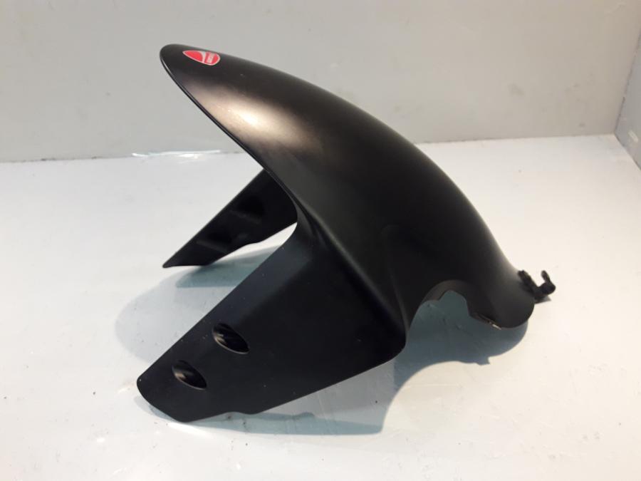 Framsidan på Framskärm från en Ducati Panigale 959 -2017 motorcykel.