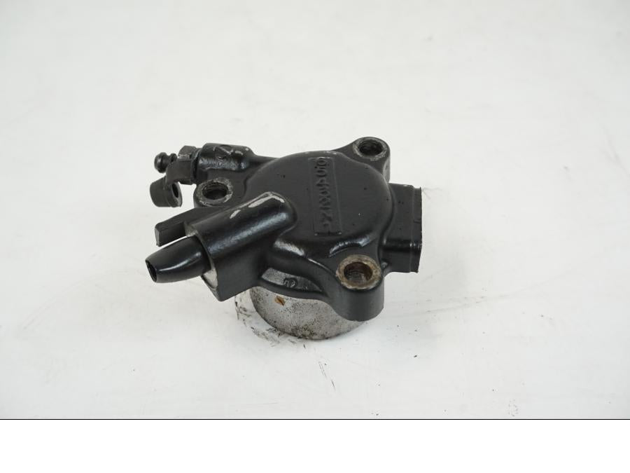Framsidan på Kopplingslavcylinder från en Kawasaki ZZR 1100 -1994 motorcykel.