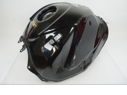 Framsidan på Bensintank från en Suzuki GSX-R 1000 -2007 motorcykel.