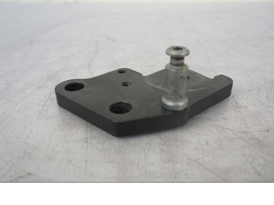 Höger sida på Sidostödsfäste från en KTM 1290 Super Duke R -2023 motorcykel.