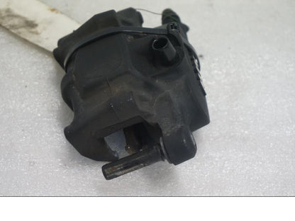 Vänster sida på Bromsok från en BMW K 1300 R -2011 motorcykel.