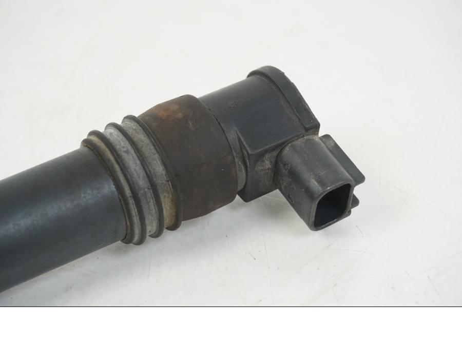 Höger sida på Tändspole från en Suzuki GSX-R 750 -2001 motorcykel.