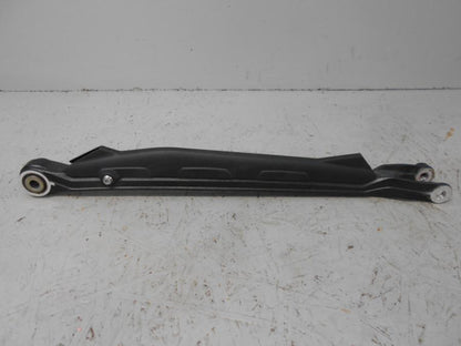 Framsidan på Parallellstag från en BMW R 1200 GSA -2018 motorcykel.