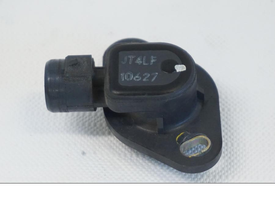 Framsidan på TPS från en Kawasaki VN 1500 Mean Streak -2002 motorcykel.