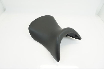 Baksidan på Sadel från en BMW R 1200 RT -2012 motorcykel.