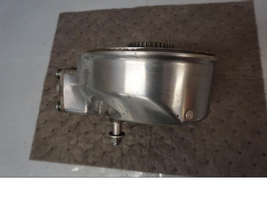 Höger sida på Slutväxel från en Kawasaki VN 1500 Mean Streak -2003 motorcykel.