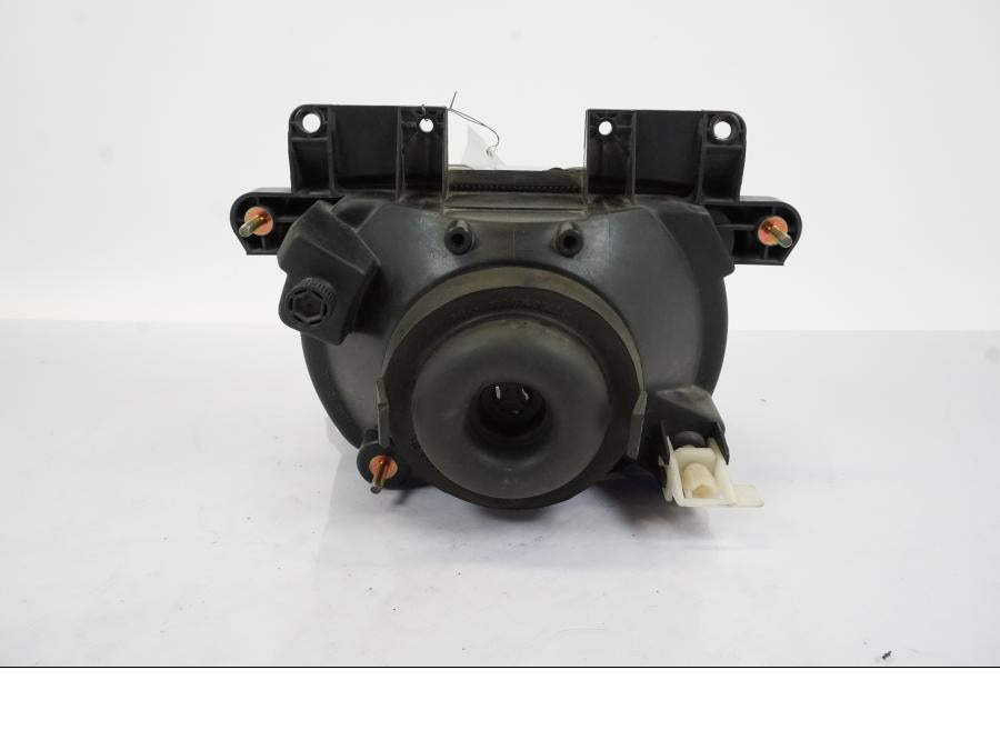 Höger sida på Strålkastare från en BMW R 1150 RS -2003 motorcykel.