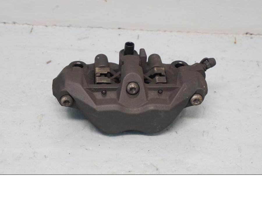 Baksidan på Bromsok från en Honda CBR 1000 RR -2004 motorcykel.