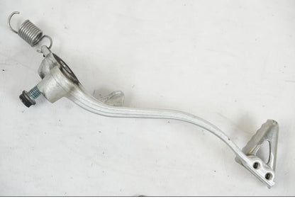 Höger sida på Bromspedal från en Husqvarna 701 SUPERMOTO ABS -2016 motorcykel.