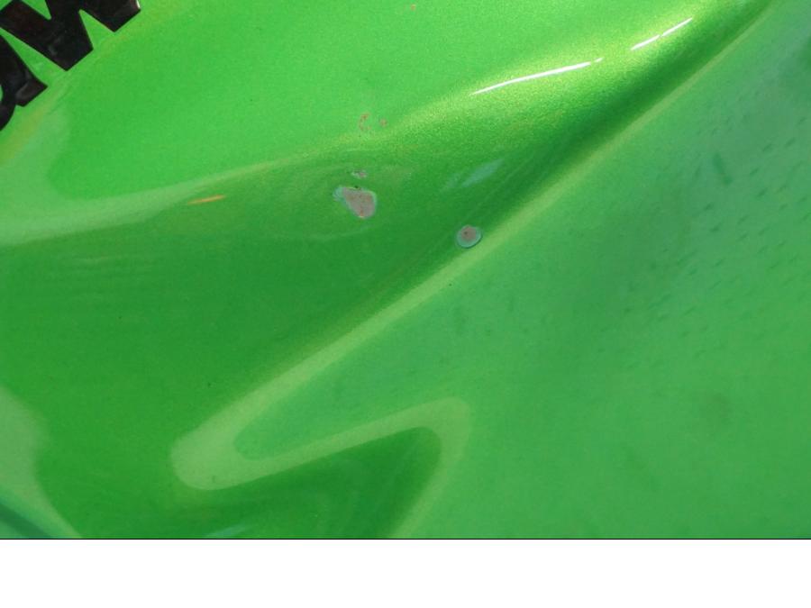 Extrabild1 på Bensintank från en Kawasaki Z 650 ABS -2020 motorcykel.