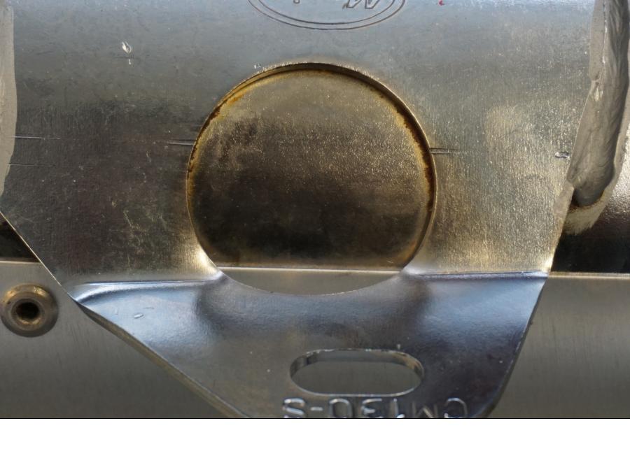 Snett nerifrån på Ljuddämpare Sport från en Suzuki GSX-R 1100 -1997 motorcykel.