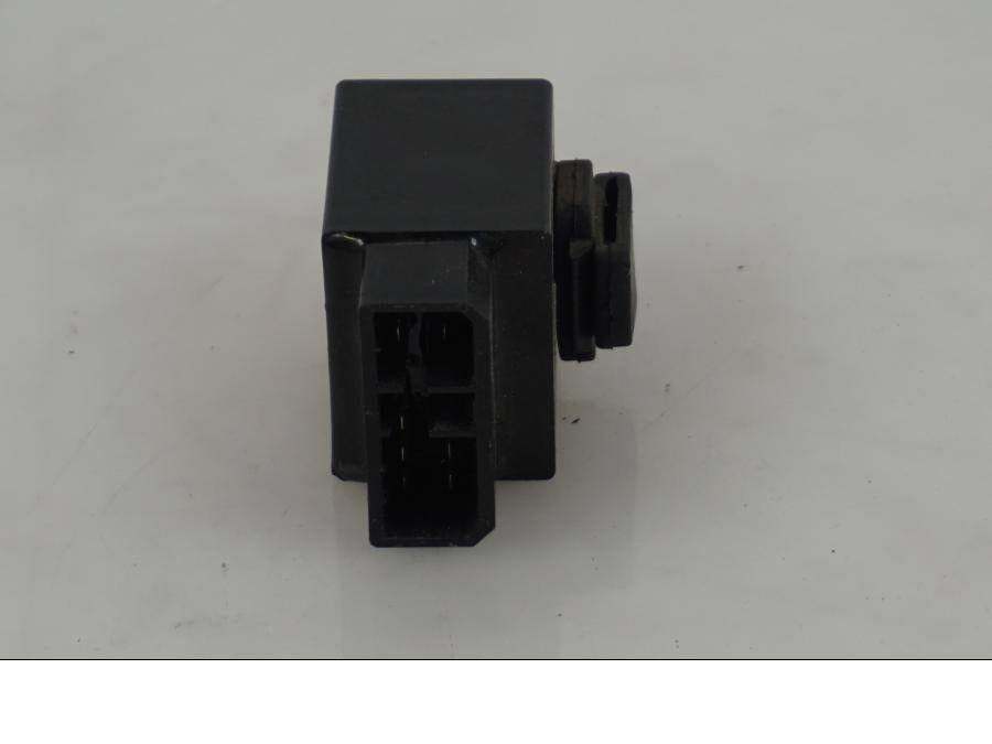 Höger sida på Relä från en Yamaha YZF 600 R -1997 motorcykel.