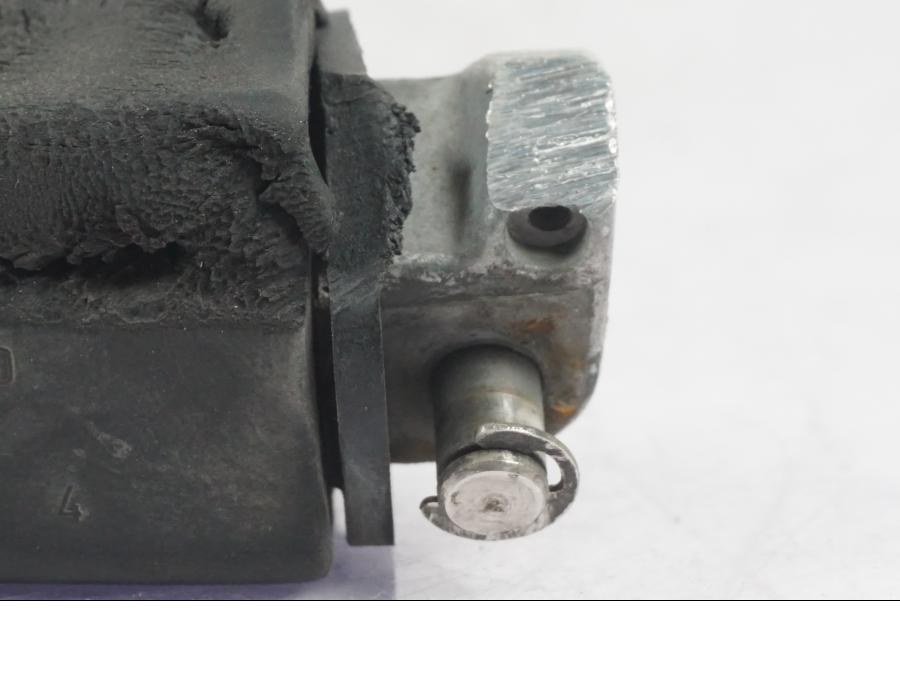 Snett uppifrån på Fotpinne från en BMW R 1200 GS -2005 motorcykel.