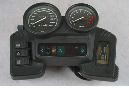 Framsidan på Instrumenthus från en BMW R 1100 GS -1998 motorcykel.