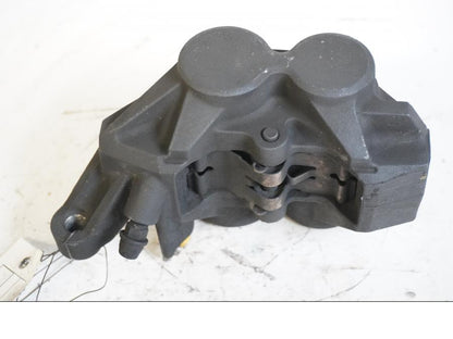 Höger sida på Bromsok från en Yamaha BT 1100 -2002 motorcykel.