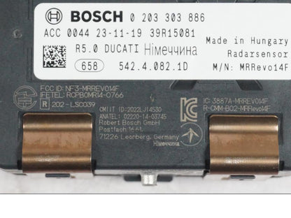 Höger sida på Radar från en Ducati Multistrada V4 -2024 motorcykel.