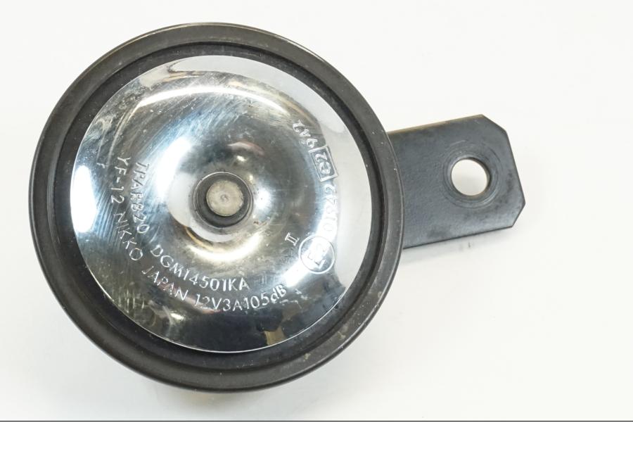 Framsidan på Signalhorn / Tuta från en Triumph Speedmaster -2006 motorcykel.