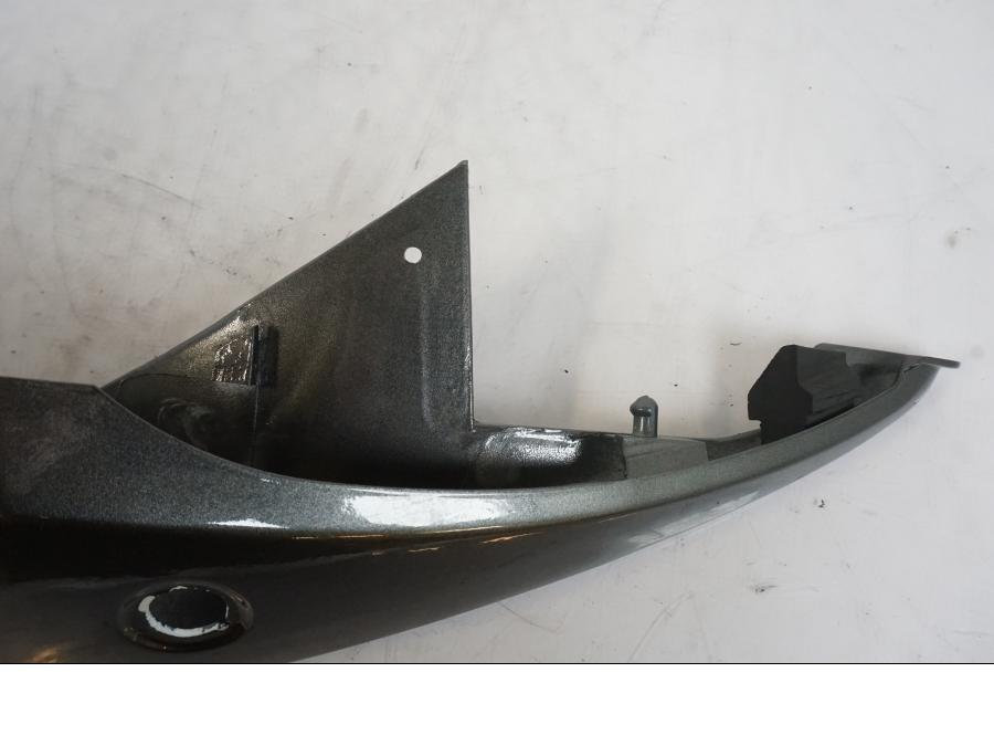 Extrabild3 på Bakvinge från en Suzuki GSX-R 1000 -2005 motorcykel.