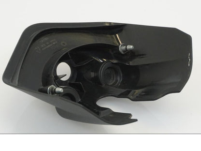 Snett nerifrån på Tändningslåskåpa från en KTM 690 Duke -2012 motorcykel.