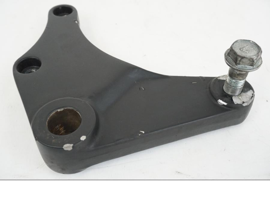 Framsidan på Bromsoksfäste från en Kawasaki VN 1500 -1996 motorcykel.