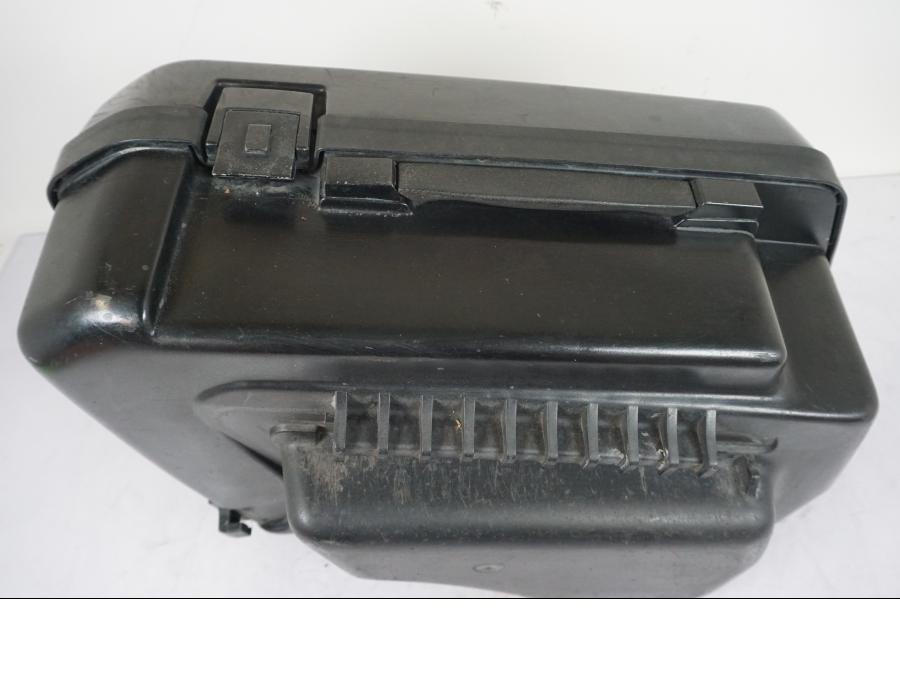 Extrabild2 på Sidoväska från en BMW K 100 -1984 motorcykel.