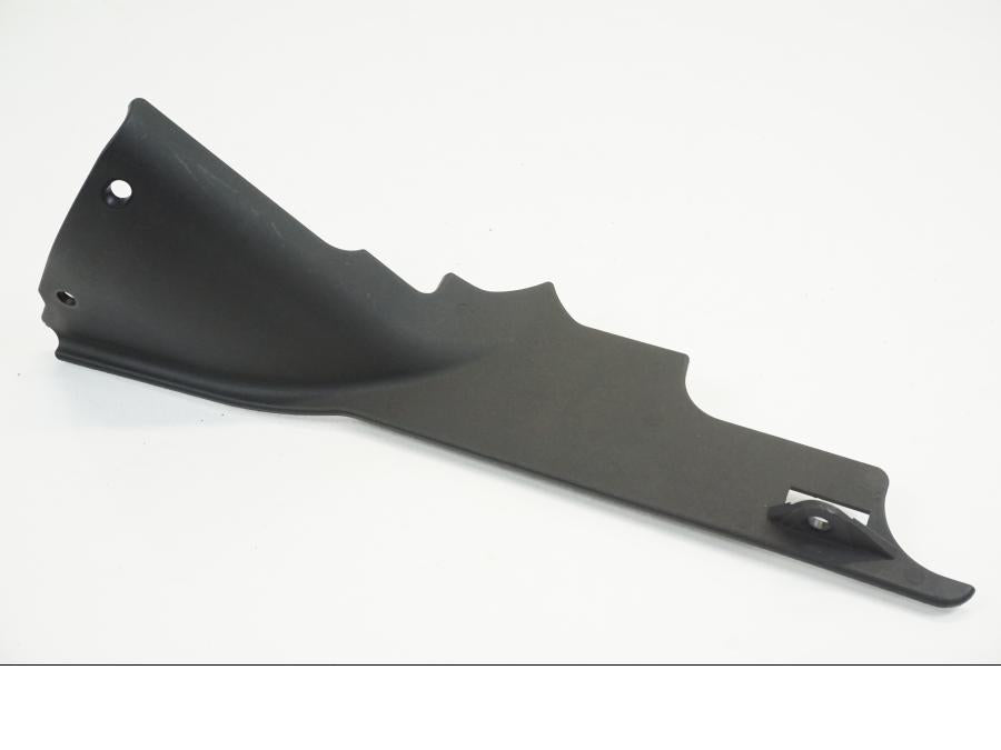 Framsidan på Innerpanel från en Buell XB 12 SS -2009 motorcykel.