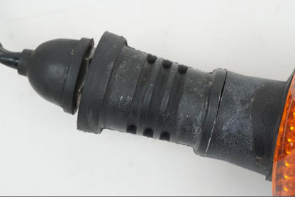 Baksidan på Blinkers från en Yamaha XJ 900 -1997 motorcykel.